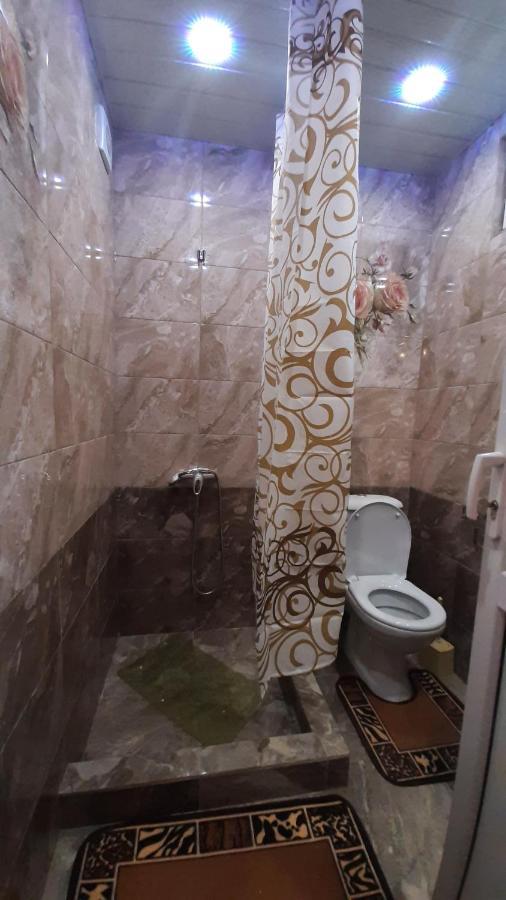 Zolotaya Buhta 10 Hotel Pitsoenda Buitenkant foto